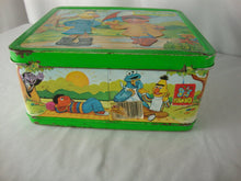 Load image into Gallery viewer, 1983 Aladdin Sesame Street Four Seasons Metal Lunchbox NO THERMOS
