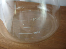Load image into Gallery viewer, Vintage PYREX USA No 4980 6000 ml Clear Glass Lab Beaker Flask No Stopper
