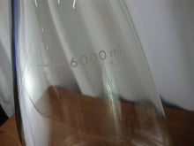 Load image into Gallery viewer, Vintage PYREX USA No 4980 6000 ml Clear Glass Lab Beaker Flask No Stopper
