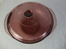 Load image into Gallery viewer, Vintage Pyrex Cranberry Glass 2 Quart Casserole Dish with Lid
