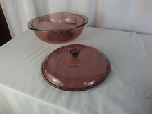 Load image into Gallery viewer, Vintage Pyrex Cranberry Glass 2 Quart Casserole Dish with Lid
