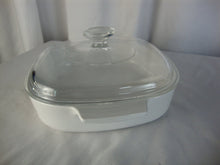 Load image into Gallery viewer, Vintage Spice of Life A8B 1.4 Liter Casserole Dish with Clear Glass Lid
