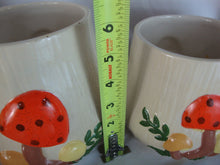 Load image into Gallery viewer, Vintage Arnels Mushroom 5 Piece Kitchen Canister Set with Lids
