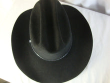 Load image into Gallery viewer, Resistol 4xxxx Beaver Quicksilver 7 1/4 Long Oval Black Cowboy Hat with Original Box
