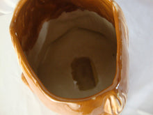 Load image into Gallery viewer, 1970's Kitschy Ceramic Friendly Lion Indoor Planter
