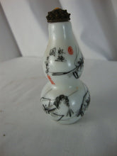Load image into Gallery viewer, Vintage Follow of Baishi Porcelain Snuff Bottle with Stopper Spoon
