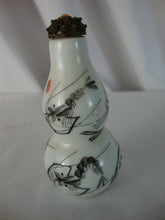 Load image into Gallery viewer, Vintage Follow of Baishi Porcelain Snuff Bottle with Stopper Spoon
