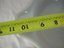 Load image into Gallery viewer, Vintage Pyrex 475 2.5 Liter Woodland Brown White Cinderella Bowl with Clear Glass Lid

