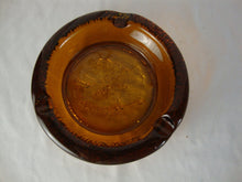 Load image into Gallery viewer, Vintage Blenko Amber Glass Zodiac Pisces Cigar Ashtray
