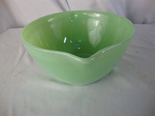Load image into Gallery viewer, Vintage Fire King Jadeite Handled Batter Bowl with Pour Spout

