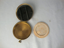 Load image into Gallery viewer, Vintage Zell Fifth Avenue Metal Engraved Makeup Compact
