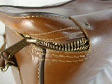 Load image into Gallery viewer, Vintage En Garde EG4 Brown Waxed Cowhide Leather Camera Bag
