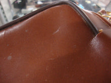 Load image into Gallery viewer, Vintage En Garde EG4 Brown Waxed Cowhide Leather Camera Bag

