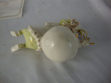 Load image into Gallery viewer, 2000 Lenox Classics Old Grinchy Claus Christmas Porcelain Ornament
