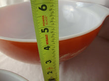 Load image into Gallery viewer, Vintage Pyrex Autumn Harvest Cinderella Nesting Mixing Bowl Set of 4
