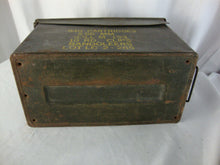 Load image into Gallery viewer, Vintage Military Green 840 Cartridges 5.56 MM Storage Box
