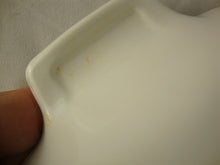 Load image into Gallery viewer, Pyrex Country Festival Blue Bird 1.5 Quart Casserole Dish with Glass Lid
