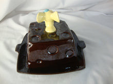 Load image into Gallery viewer, Vintage Ceramic Cheese Mouse on Brown Ceramic Swiss Cheese Plate with Dome Lid
