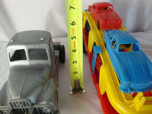 Load image into Gallery viewer, Vintage Thomas Mfg Thomas Express Molded Plastic Toy Car Carrier with Car Hauler with Toy Cars
