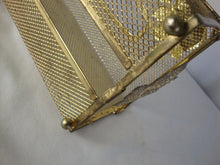 Load image into Gallery viewer, Vintage Brass Floral Leaf Motif Mesh Bathroom Tissue Box Cover
