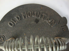Load image into Gallery viewer, Vintage Old Mountain Cast Iron Pig Bacon Press Wire Handle
