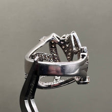 Load image into Gallery viewer, Ring, Sterling Silver, Large Flower, Clear stones, missing two stones, Size 9 1/2
