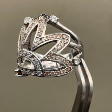 Load image into Gallery viewer, Ring, Sterling Silver, Large Flower, Clear stones, missing two stones, Size 9 1/2
