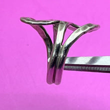 Load image into Gallery viewer, Ring, Sterling Silver, Hammered Double Loop, Size 7 1/2
