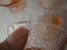 Load image into Gallery viewer, Vintage LE Smith Pink Crackle Exterior Footed Sherbet Cups Set of 4
