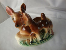 Load image into Gallery viewer, Vintage Ceramic Mom with Fawn Small Indoor Planter
