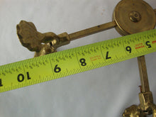 Load image into Gallery viewer, Vintage Brass Victorian Style Expandable Pot Planter Trivet Stand
