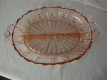 Load image into Gallery viewer, Vintage Anchor Hocking Pink Depression Glass Oyster Pearl Pattern Divided Serving Dish

