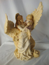 Load image into Gallery viewer, *United Designs Angels Collection 'The Gift '97' (1996) (COA) #3,153/7,500
