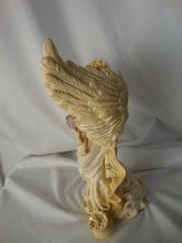 Load image into Gallery viewer, *United Designs Angels Collection 'The Gift '97' (1996) (COA) #3,153/7,500
