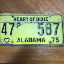 Load image into Gallery viewer, VINTAGE 1975 STATE OF ALABAMA LICENSE PLATE

