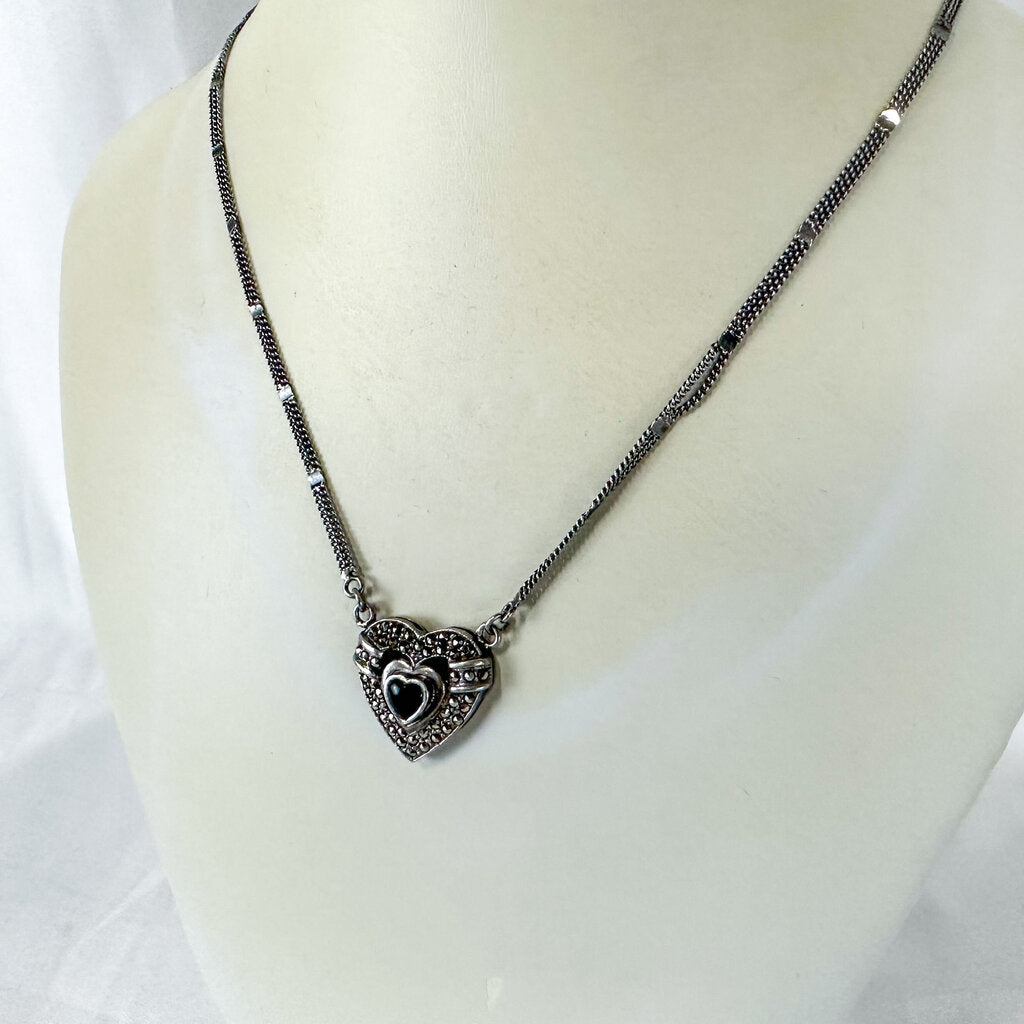 Vintage 15 inch Sterling Silver Hematite & Onyx Heart Pendant with 1 inch Extender