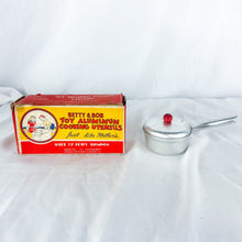 Load image into Gallery viewer, 1940&#39;s Betty &amp; Bob Toy Cooking Utensil&#39;s Aluminum Chicken Fryer with Original Box
