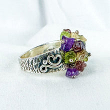 Load image into Gallery viewer, Vintage Ana Silver Co. Semi-Precious Gem Cluster Artist Ring, Size 9
