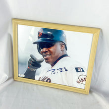 Load image into Gallery viewer, Vintage Certified Signed San Francisco Giants Barry Bonds Framed Photo
