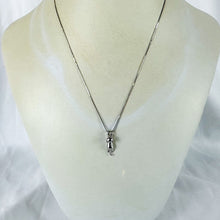 Load image into Gallery viewer, Vintage Sterling Silver Adjustable Length Hanging Cat Pendant Necklace
