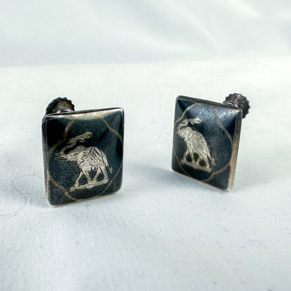 Vintage Sterling Silver Siam Elephant Screw-Back Earrings