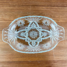 Load image into Gallery viewer, Vintage Anchor Hocking Early American Star of David Pattern Pressed Glass Pickle Dish
