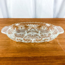 Load image into Gallery viewer, Vintage Anchor Hocking Early American Star of David Pattern Pressed Glass Pickle Dish
