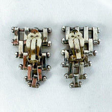 Load image into Gallery viewer, Vintage Sterling Silver Triangle Link Clip-On Earrings
