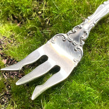 Load image into Gallery viewer, Fork, Pickle/Oyster, Sterling Silver, 1897 Gilreath-Durham, 5 5/8 inch
