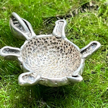 Load image into Gallery viewer, Pendant, Sterling Silver, Vintage Pineapple Turtle

