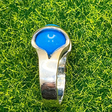 Load image into Gallery viewer, Ring, Sterling Silver, Tension Set Blue Ball, Size 5 3/4
