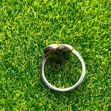 Load image into Gallery viewer, Ring, Sterling Silver, Curled Ribbon, Size 7 1/2
