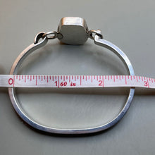 Load image into Gallery viewer, Bracelet, Bangle, Sterling Silver, Onyx and Malachite Shield Latch, 7 1/2 inches circumference
