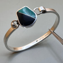 Load image into Gallery viewer, Bracelet, Bangle, Sterling Silver, Onyx and Malachite Shield Latch, 7 1/2 inches circumference
